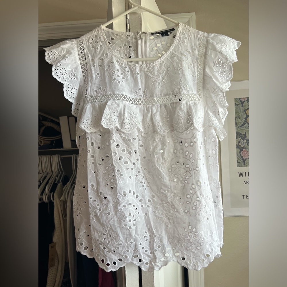 I.N.C International Concepts white top / size medium